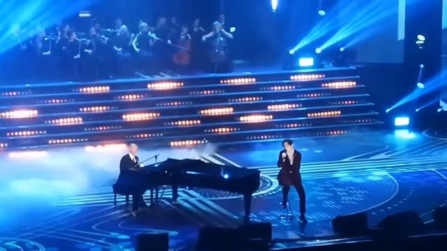 Dimash Kudaibergen Любовь похожая на сон Love's like a dream Moscow 2019 04 08 смотреть онлайн