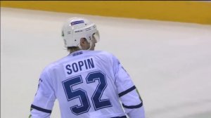 Сопин вновь огорчает Конрада / Dynamo's rookie Sopin scores again