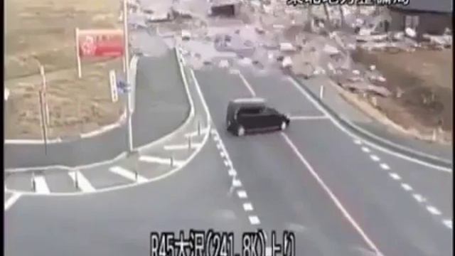 Разбилась машина смотреть онлайн