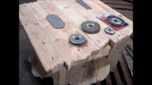 ЖУРНАЛЬНЫЙ СТОЛИК ИЗ ДРОВ. ИЛИ КАК СОСТАРИТЬ ДЕРЕВО. СТОЛ СВОИМИ РУКАМИ.