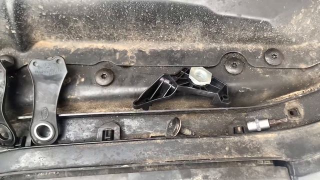 РЕМОНТ ФАР БМВ  РЕМ КОМПЛЕКТ ФАР BMW  5 E60 E61  КАК ПОЧИНИТЬ КРЕПЛЕНИЯ ФАР БМВ