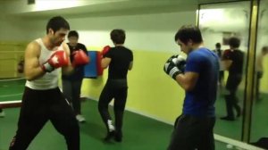 WAYCLUB  section Empire des Boxes,Entrainement  Boxe Anglaise debutants. Entraineur Askhapov Magome