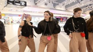 [KPOP IN PUBLIC] Stray Kids (스트레이키즈) - 'CASE 143' | dance cover by MÀMOONY