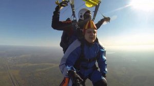 Прыжок с парашютом в тандеме (3 км), страшно с...ка