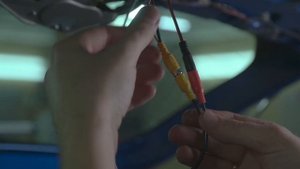 Установка мультимедии Teyes CC3 с камерой заднего вида в стиле DIY