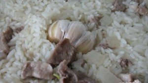 Плов со свининой и барбарисом