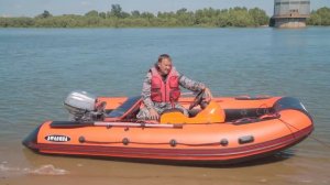«Афалина» - флагман от компании RusBoat. ПВХ лодка - тримаран