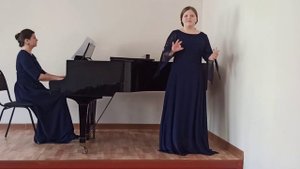 Цекоева Мария. Р.н.п. Травушка-муравушка обр. В. Городовской. А. Гурилев А. Полежаев Сарафанчик.mp4