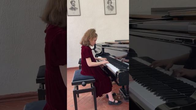 Этюд 44 - Кайнарян Елизавета смотреть онлайн