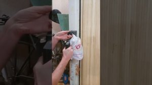 5 способов удалить краску со старых дверей