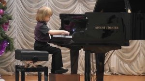 Мысин Елисей (5 лет) Первое выступление