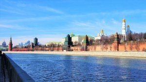 Прогулка по набережной реки Москвы. Парк Зарядье, Кремль