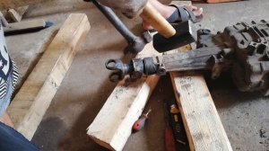 Только кувалдой сняли кардан с коробки газели