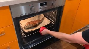 Свежий запечённый сазан в духовке!Простой и очень вкусный рецепт!