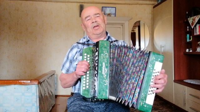 Солнце скрылось за горою! Поёт Вася Попов. Кино Вась. смотреть онлайн