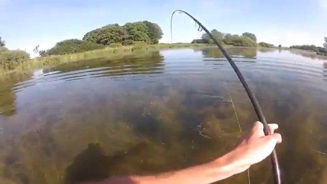 эта и называется РЫБАЛКА смотреть онлайн