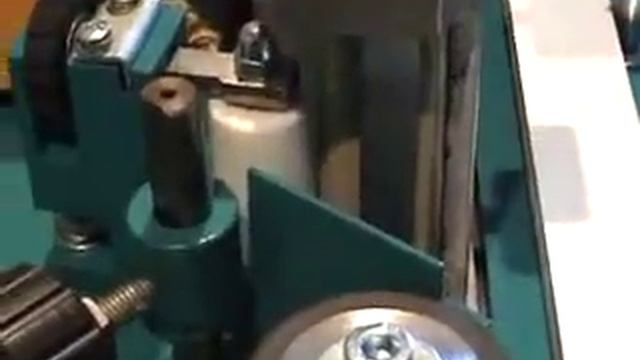 Кромкооблицовочный станок R 17. Подробное описание.