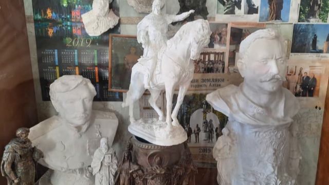 В мастерской скульптора С. Исакова. Виртуальный тур смотреть онлайн