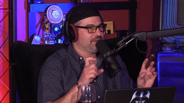 M1 Chip Flaw, Boeing 747 Hacking, Don't Blame the Intern, & John Deere - PSW #696 смотреть онлайн