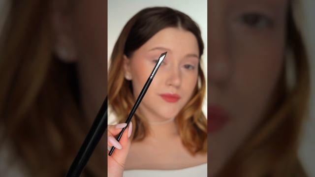 Макияж палеткой теней Vivienne Sabo смотреть онлайн