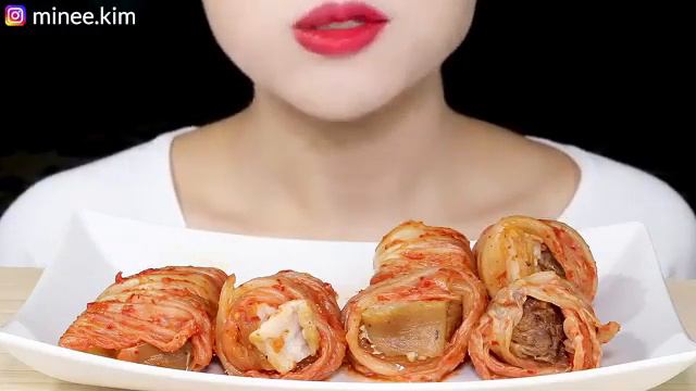 ASMR видео  Асмр для сна  Асмр мурашки ,чавканье, хруст, еда,сыр,залипашка,вкусняшка