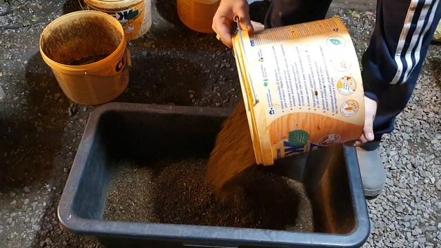 Подготавливаем грунт для пеларгоний . смотреть онлайн