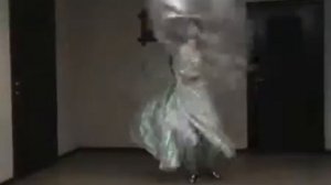 Восточный танец сольно с вейлами