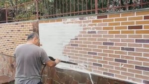 Гибкий кирпич на сетке. Проверка на прочность через сутки