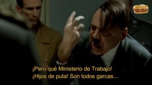 Hitler no puede desayunar en su propio hotel