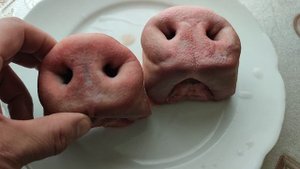 Свиные пятоки.