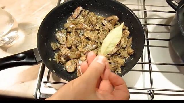 #печень #рецепт #Куриная_печень в подливе со сметаной и луком.Рецепт вкусной и  нежной печени куриц