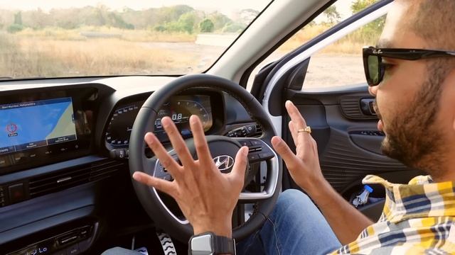 2020 Hyundai i20 Interior Space & Features смотреть онлайн