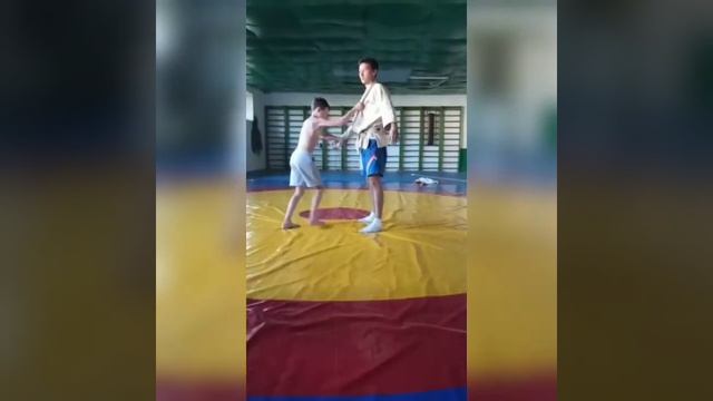 Тренировка по самбо в Крыму. смотреть онлайн