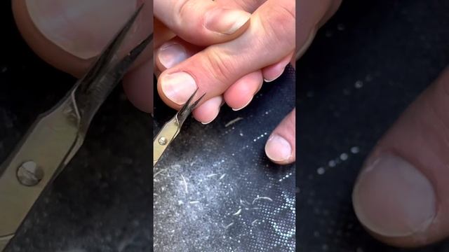 МУЖСКОЙ СЛОЖНЫЙ МАНИКЮР / Гигиенический маникюр без покрытия смотреть онлайн