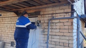 Замена двери на даче. Что случилось со старой дверью?