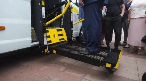 Вручение ключей машин соцзащиты