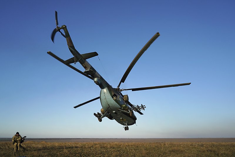 Российская ПВО сбила украинский вертолет, обстрелявший Брянскую область / События на ТВЦ