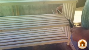 Удобная обувная полка с большим местом для хранения обуви из деревянных поддонов