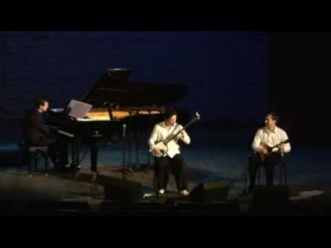 The moon is shining, Светит месяц. смотреть онлайн