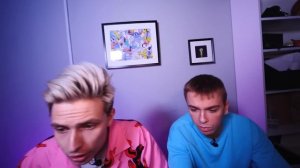 ЕСЛИ УВИДИШЬ Человека За Окном ПОД СВОЕЙ КРОВАТЬЮ, ВСТАВАЙ И БЕГИ! ** спать нельзя **