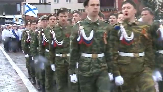 70-летие Великой Победы в Альметьевске: полная телевизионная версия парада