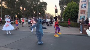 NEW Disney Adventure Friends Cavalcade At Magic Kingdom | 4K 60 FPS