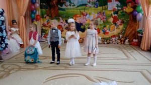 поздравление детей средней группы выпускникам детского сада