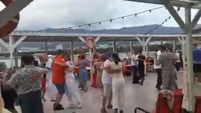 Морозовская альтернативная милонга на марафоне Mil Pasos в Геленджике. смотреть онлайн