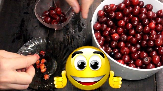 Как удалить КОСТОЧКУ из ВИШНИ [12 способов] БЫСТРО подручными средствами