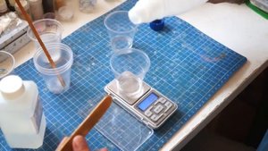 Украшения из эпоксидной смолы и цветов. Resin jewelry by natural flowers, working process.