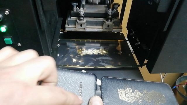 CtFoil на чехлах от телефонов