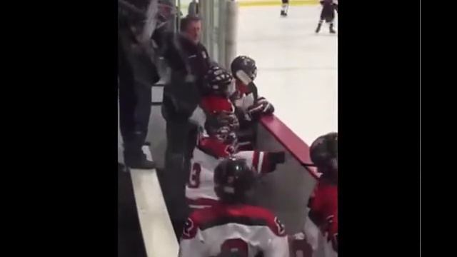 Что вытворяет этот парень - Америка имеет талант смотреть онлайн