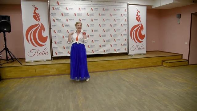 Дефиле "Цвет настроения - триколор"