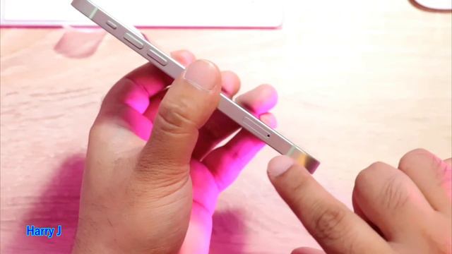 How to Insert a SIM Card to iPhone 12, 12 mini, Pro, & Pro Max смотреть онлайн